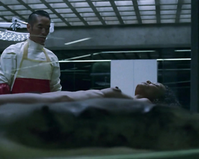 Thandie Newton topless – Westworld s01e05 (2016)