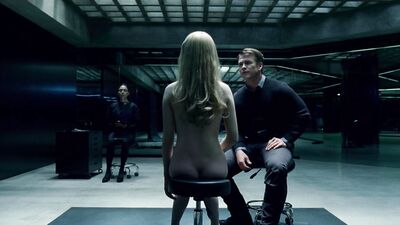 Evan Rachel Wood nude – Westworld s01e01 (2016)