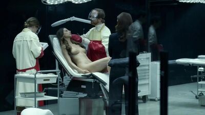 Angela Sarafyan nude – Westworld s01e07 (2016)