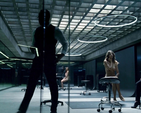 Angela Sarafyan naked – Westworld s01e01 (2016)