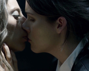 Angela Sarafyan naked – Westworld s01e01 (2016)