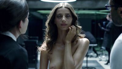 Angela Sarafyan naked – Westworld s01e01 (2016)