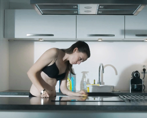 Gaite Jansen naked - De 12 Van Oldenheim s01e02-03 (2018)