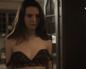 Gaite Jansen nude – Ik Weet Wie Je Bent s01e04 (2018)