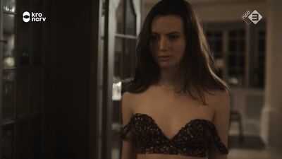 Gaite Jansen nude – Ik Weet Wie Je Bent s01e04 (2018)