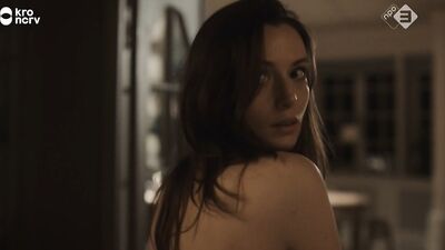 Gaite Jansen nude – Ik Weet Wie Je Bent s01e04 (2018)