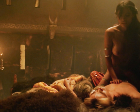 Rosario Dawson topless – Alexander (2004)