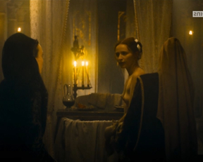 Lili Epply, Christa Theret – Maximilian. Das Spiel von Macht und Liebe s01e01 (2017)