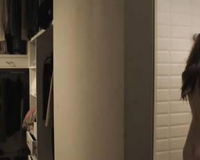 Juana Acosta, Ingrid Garcia Jonsson – Acantilado (2016)