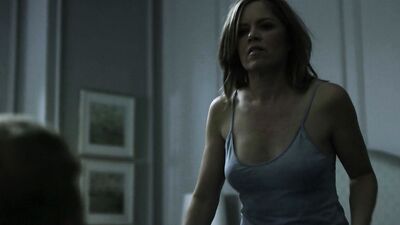 Kim Dickens – House of Cards s03e09-10 (2015)