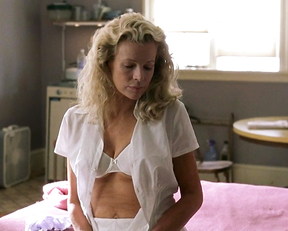 Kim Basinger – The Door in the Floor (2004)
