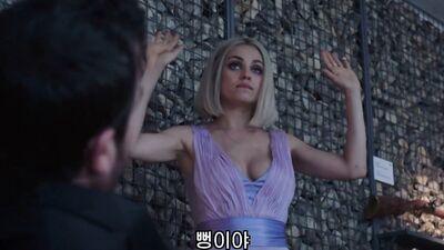 Mila Kunis, Ivanna Sakhno - The Spy Who Dumped Me (2018)