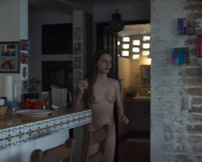 Ana Valeria Becerril - Las hijas de Abril (2017)