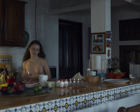 Ana Valeria Becerril - Las hijas de Abril (2017)