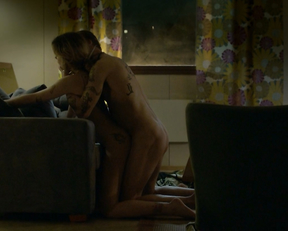 Jessica Grabowsky, Dorte Roemer, Jenni Utriainen – 8-Pallo (2013)