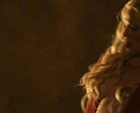 Lucy Lawless, Jaime Murray – Spartacus. Gods of the Arena s01e03 (2011)