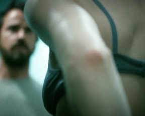 Carrie Coon sex scene – The Leftovers s03e04 (2017)