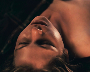 Michelle Williams nude – Blue Valentine (2010)