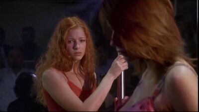 Lyubov Tolkalina, Mila Lipner – Matrioshki s01e02 (2005)