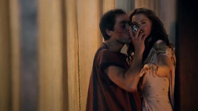 Lucy Lawless, Jaime Murray – Spartacus. Gods of the Arena s01e02 (2011)