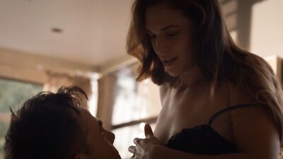 Amanda Righetti – Colony s01e07 (2016)