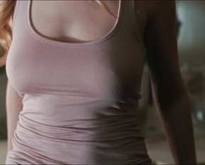 Amanda Seyfried – Chloe (2009)