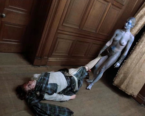 Amanda Donohoe – The Lair of the White Worm (1988)