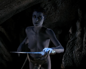 Amanda Donohoe – The Lair of the White Worm (1988)