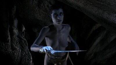 Amanda Donohoe – The Lair of the White Worm (1988)