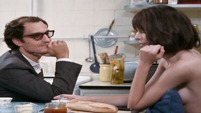 Stacy Martin sex scenes from - Le Redoutable (2017)