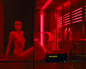 Carla Gugino, Abbey Lee - Elizabeth Harvest (2018)