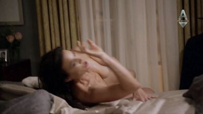 Carla Gugino – The Brink s01e02-03 (2015)