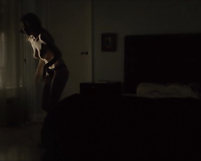 Elena Anaya nude – Pense que iba a haber fiesta (2013)