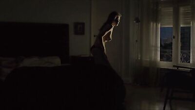 Elena Anaya nude – Pense que iba a haber fiesta (2013)