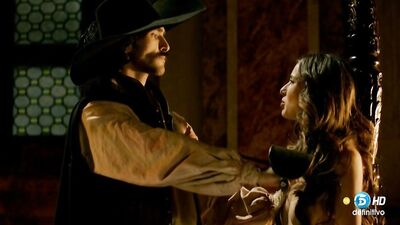 Eszter Tompa, Natasha Yarovenko – Las aventuras del capitan Alatriste s01e01 (2015)