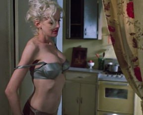 Anna Levine nude – Drunks (1995)