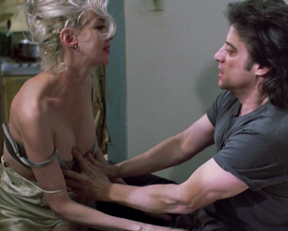 Anna Levine nude – Drunks (1995)