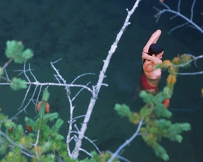 Kimberley Warnat, Mayko Nguyen – Going the Distance (2004)