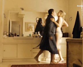 Lisi Linder nude in Mar de plastico s01e04 (2015)