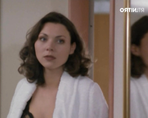 Caroline Grothgar - Zwei auf einen Streich s03e10 (1998)