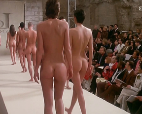 Eve Salvail, Georgianna Robertson, Rossy De Palma, Tara Leon, Ute Lemper – Pret-a-porter (1994)