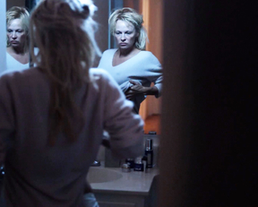 Pamela Anderson – Connected (2015)