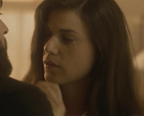 Linda Fiorentino – Beyond the Law (1992)