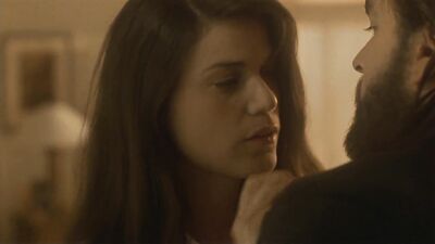 Linda Fiorentino – Beyond the Law (1992)