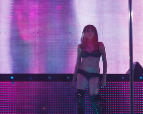 Raychel Diane Weiner – Flesh and Bone s01e01 (2015)