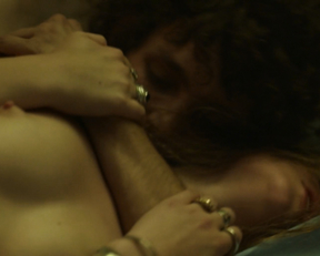 Eva Menis-Mercier, Diane Rouxel – The Smell of Us (2014)