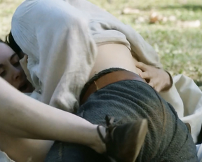 Aubrey Plaza, Kate Micucci, Jemima Kirke - The Little Hours (2017)