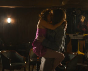 Aubrey Plaza, Kirsten Krieg - An Evening with Beverly Luff Linn (2018)