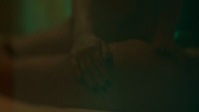 Aubrey Plaza, Vanessa Dubasso - Legion s02e09 (2018)