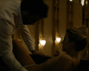 Alyson Bath nude – Ice s01e07 (2017)